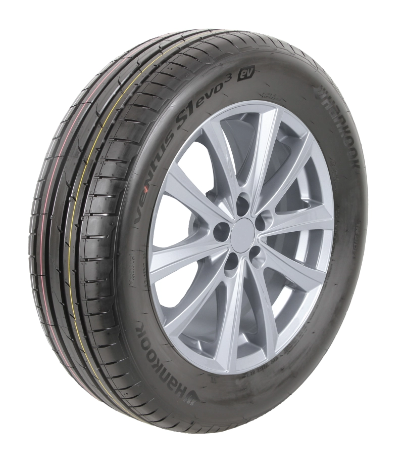Hankook 127E 235/55R19 101T
