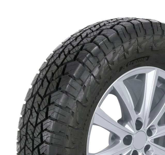 Hankook RF12 235/85R16 120S