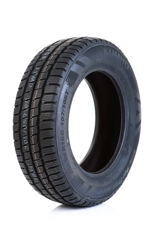 Kumho CW51 215/70R15 109R