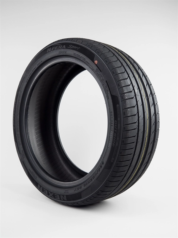 Nexen NFERA SPORT 285/30R20 99Y