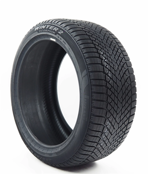 Pirelli SCORPION WINTER 2 235/55R19 105H