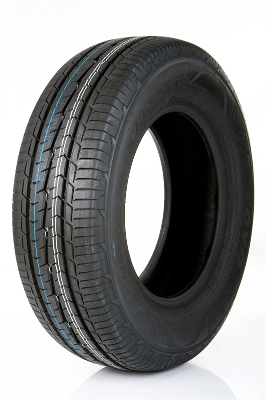 Toyo NANO ENERGY VAN 215/65R15 104T